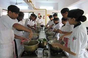 Institute_of_Hotel_Management_(IHM),_Mumbai